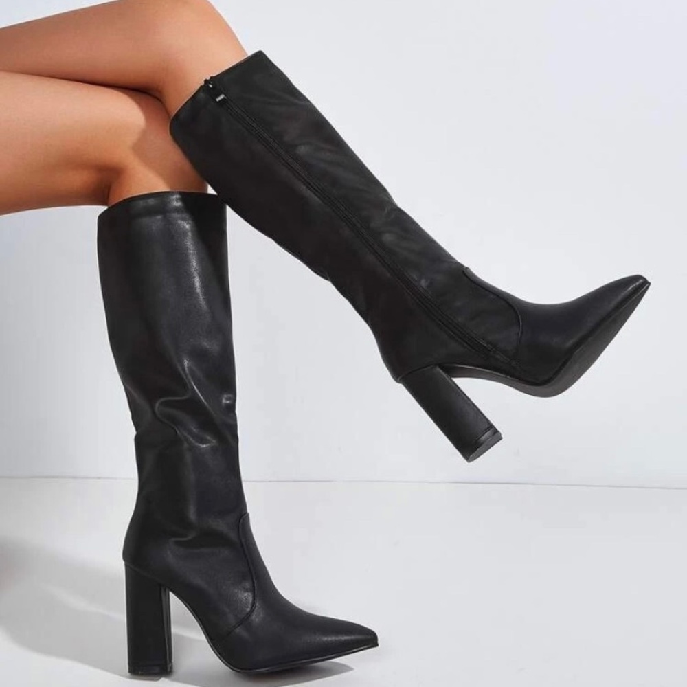 Minimalist Point Toe Side Zipper Classic Boots